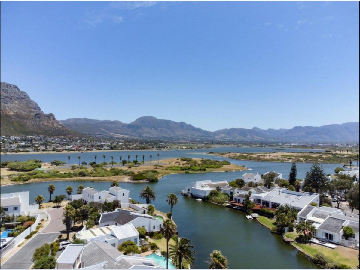 Vlei Cove Cape Town